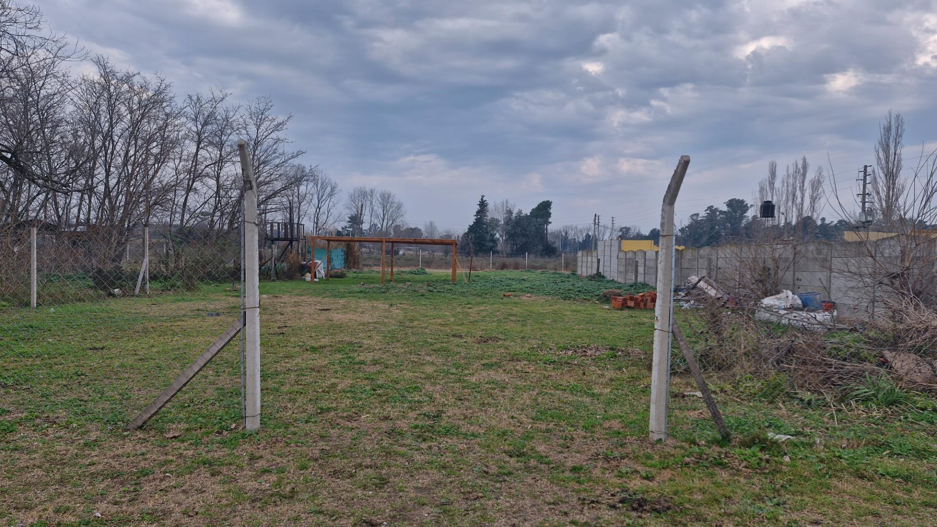 Terreno en Venta en Manzanares, USD 35.000