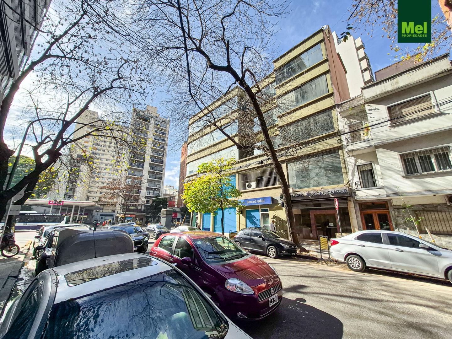 Terreno en esquina sobre Cabildo, Belgrano.