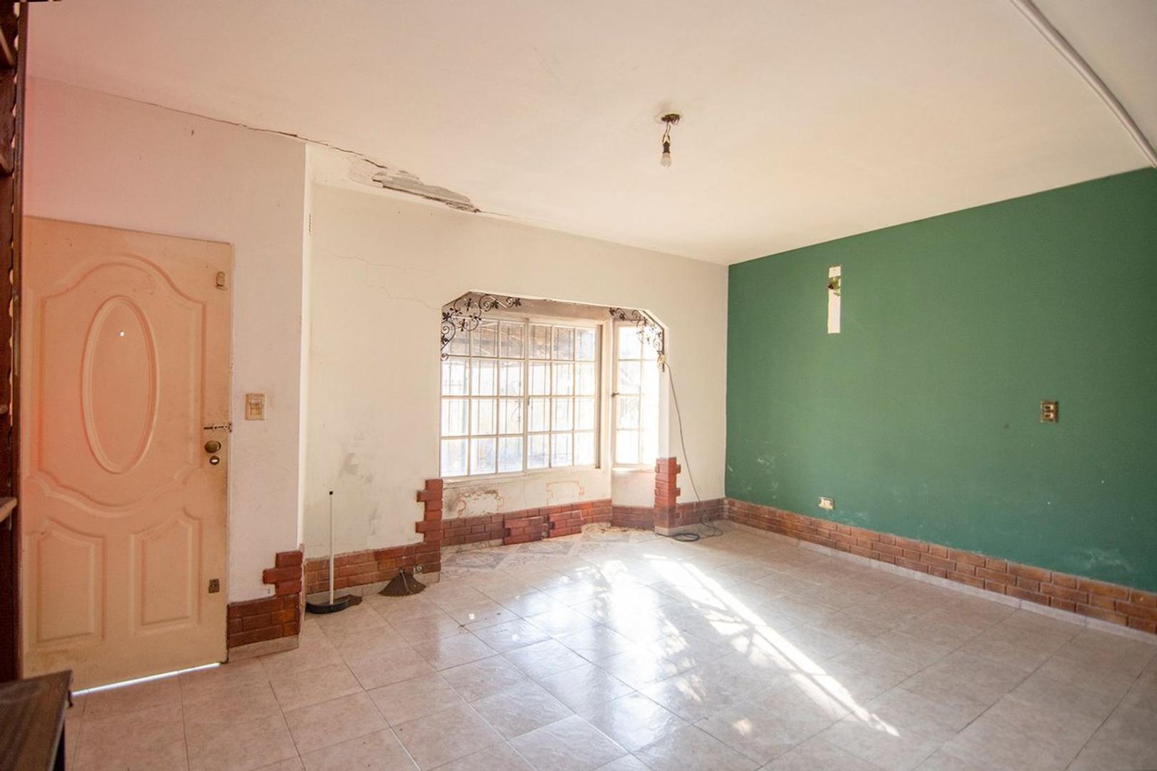 Casa en Venta en Villa Ballester, USD 57.000