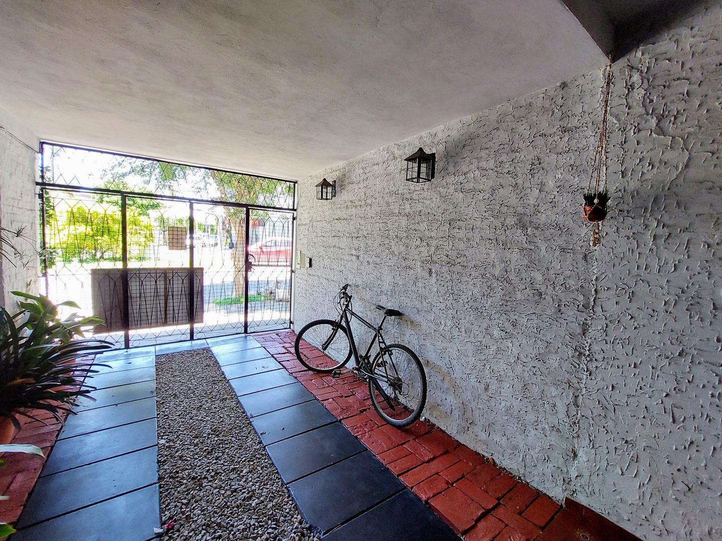 Depto Tipo Casa en Venta de 2 dormitorios