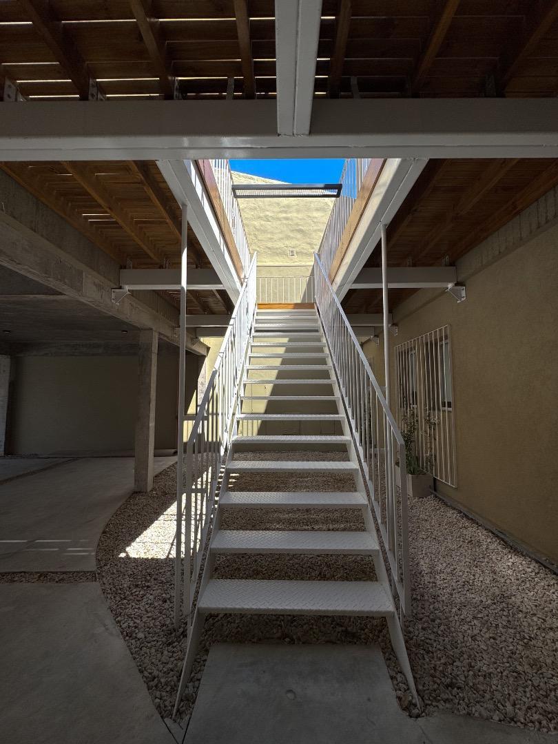 Depto Tipo Casa en Venta con 2 cocheras