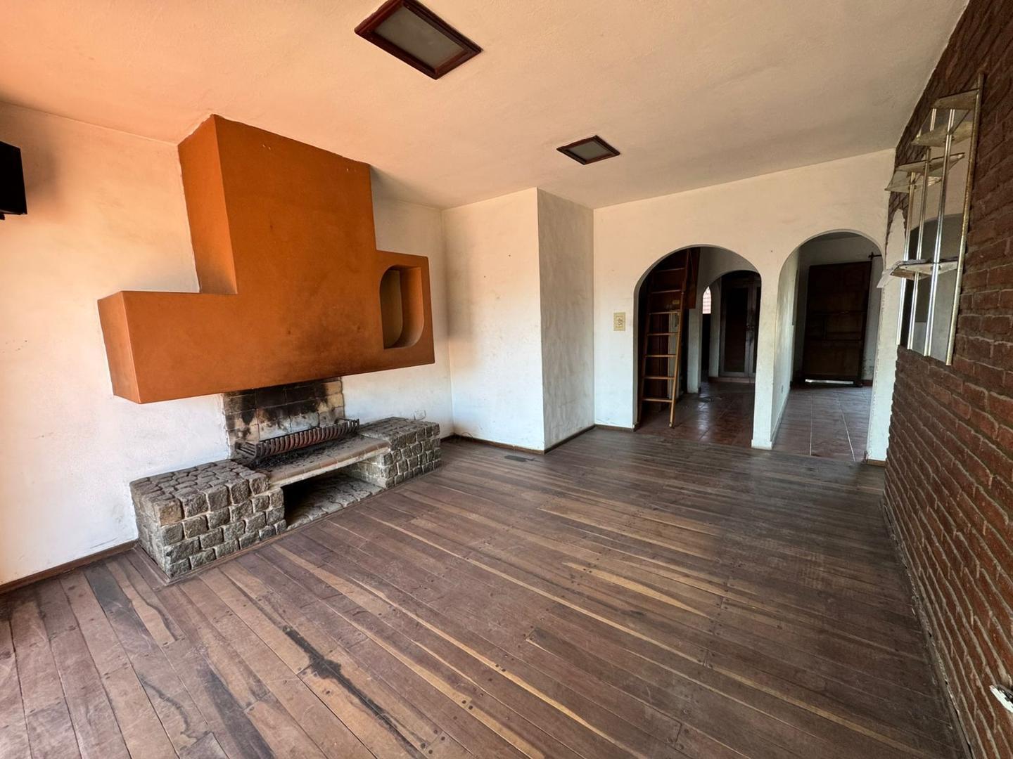 Departamento en Venta en Del Viso, USD 120.000