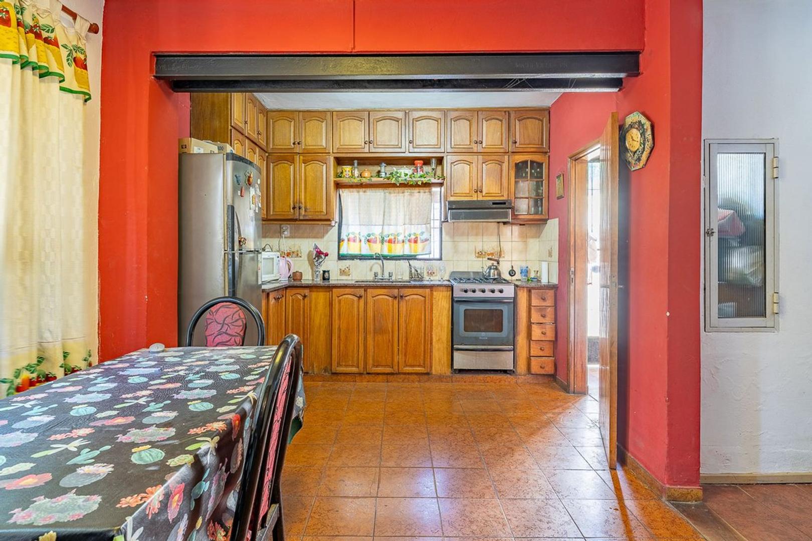Casa en Venta con 1 cochera
