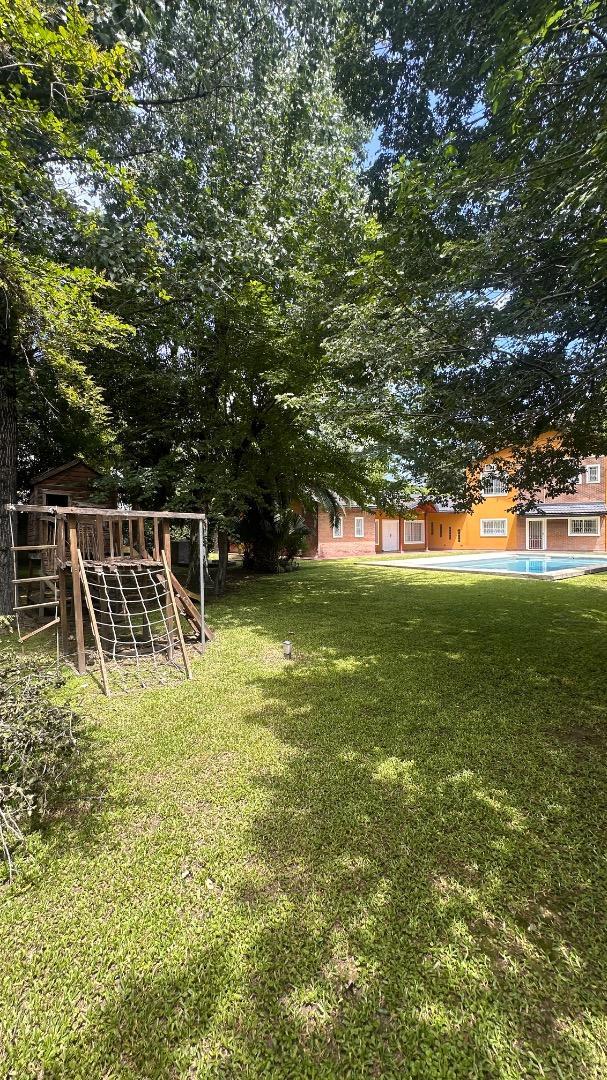 Casa en Venta en Barrio Parque Leloir, USD 650.000