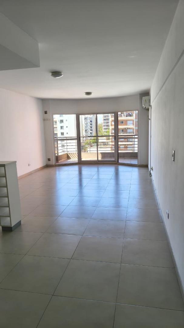 Departamento en Alquiler en Villa Urquiza, $ 600.000