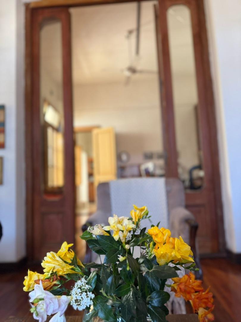 Casa 3 ambientes con 2 baños