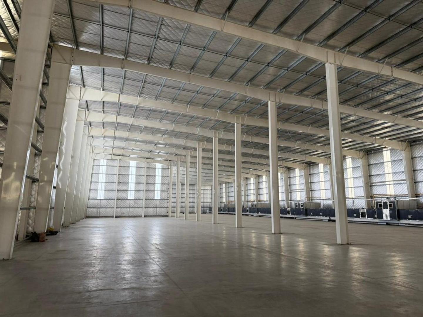 POLO INDUSTRIAL EZEIZA IIIColectora Autopista Ezeiza 100