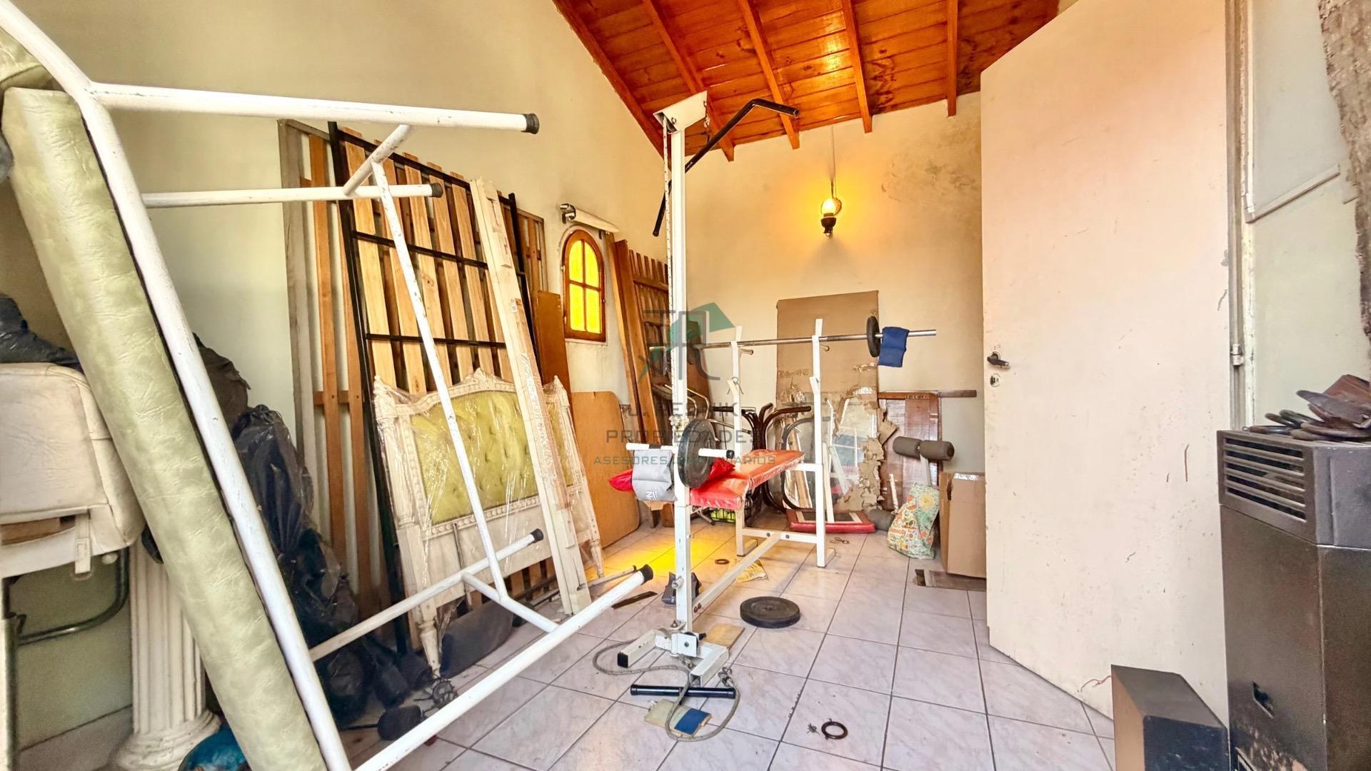 Depto Tipo Casa en Venta 27 años