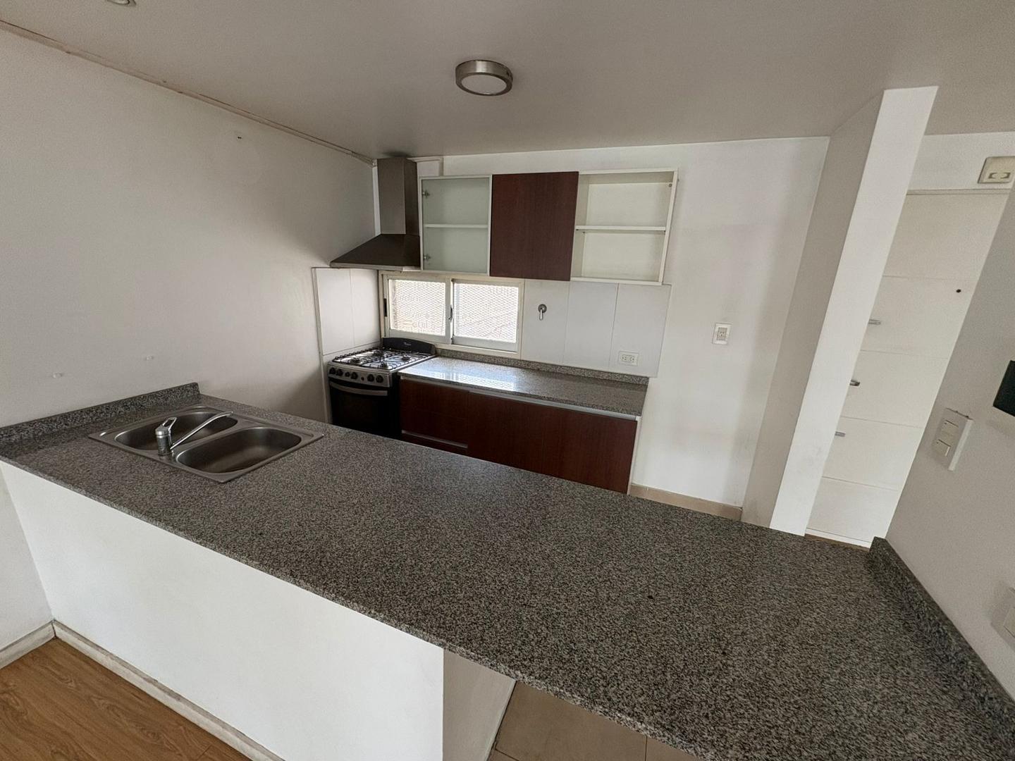 Departamento en Alquiler en Villa Saenz Peña, $ 1.000.000