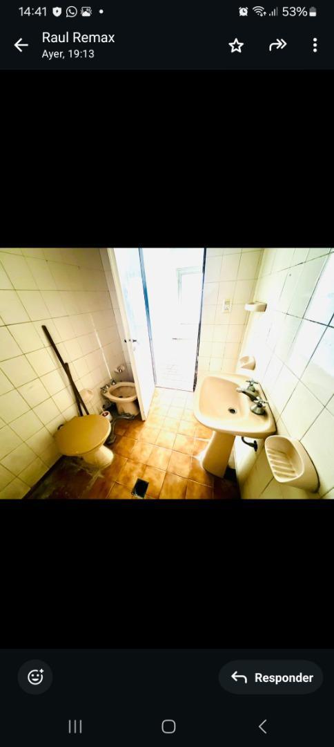 Casa en Alquiler con 2 cocheras