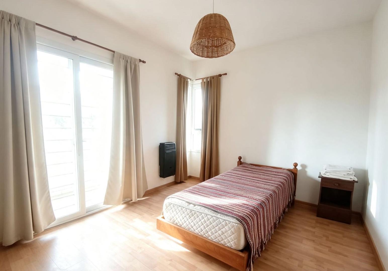 DUPLEX ALQUILER LA PLATA 2 DORMITORIO Y COCHERA