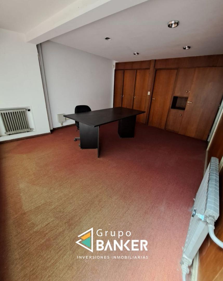 Oficina en Alquiler en Centro, $ 650.000