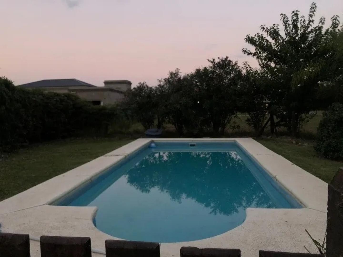 En Country, SEGURIDAD, PILETA PARQUE PARRILLA TODO 