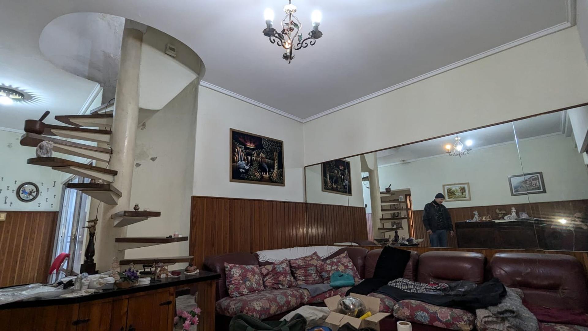 Casa 4 ambientes con 1 baño