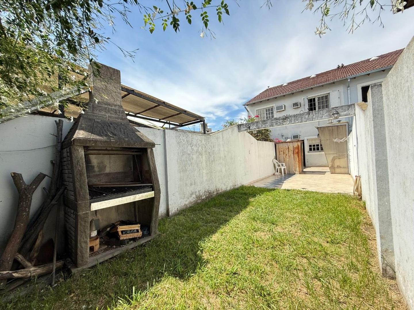 Coronel Albariños 2500