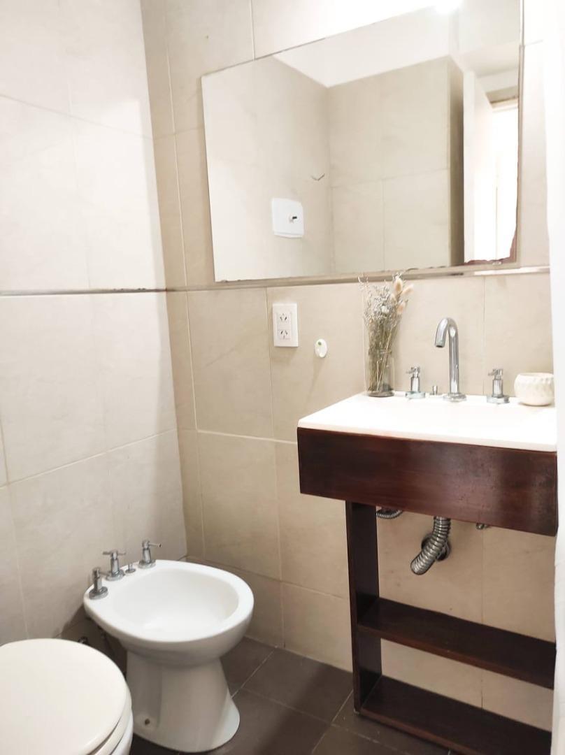 Hipolito Yrigoyen 1700