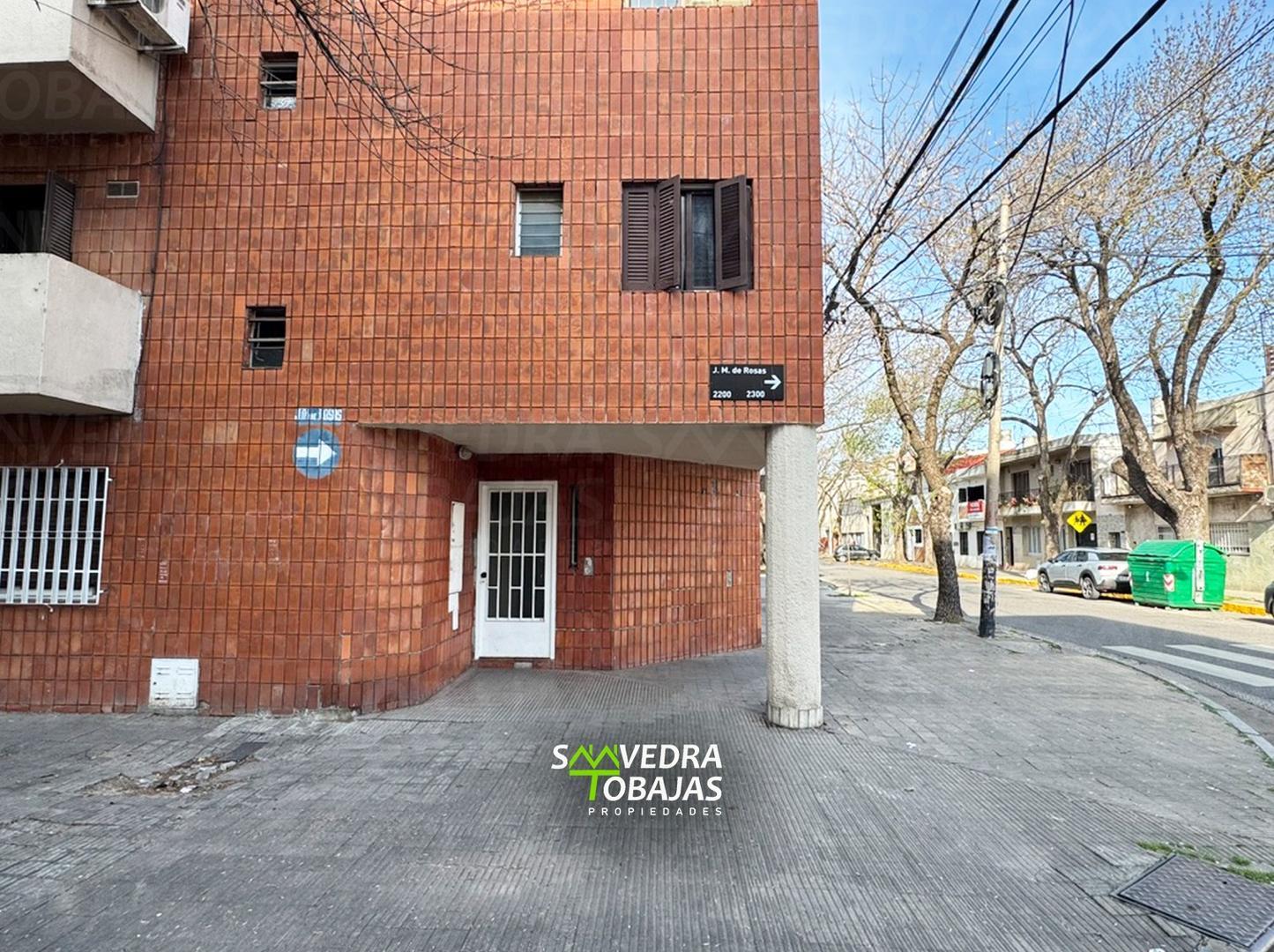 Juan Manuel De Rosas 2295 , Piso pb