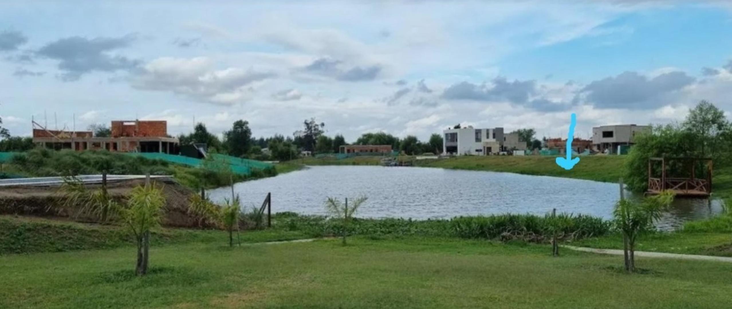 Terreno en Venta en Barrio Nautico Canal, USD 180.000