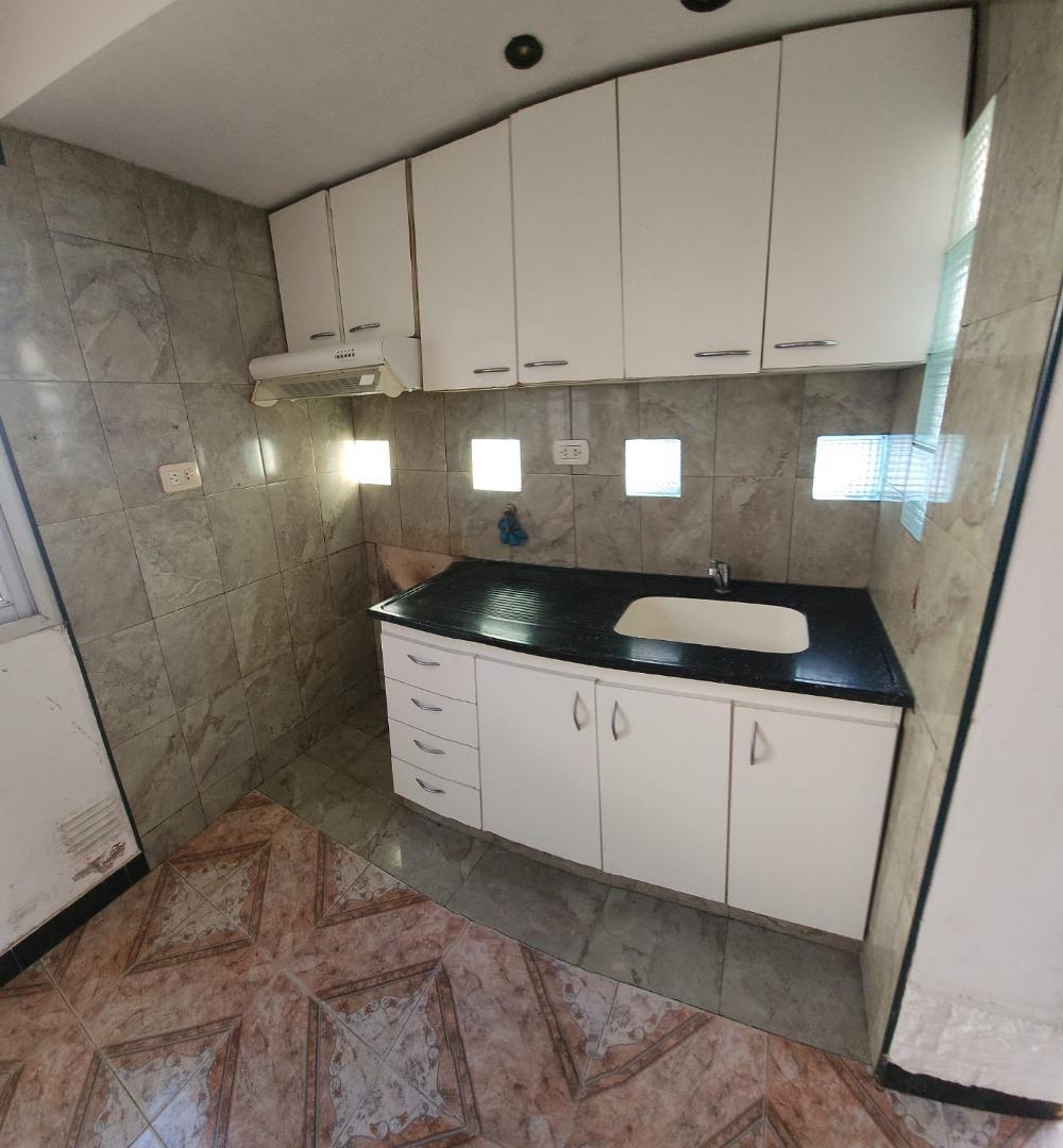 Depto Tipo Casa en Alquiler de 1 dormitorio