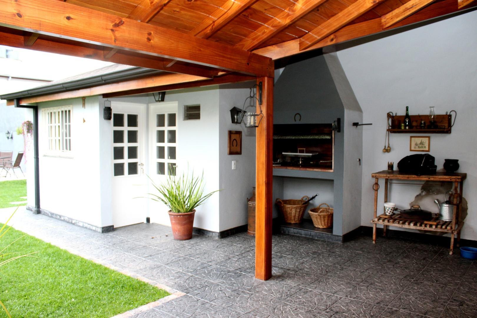 Casa en Venta en Ituzaingo, USD 280.000