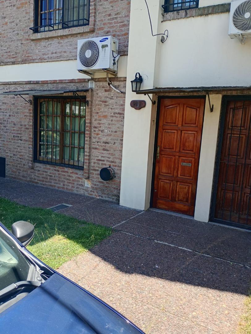TRIPLEX EN VENTA EN HAEDO