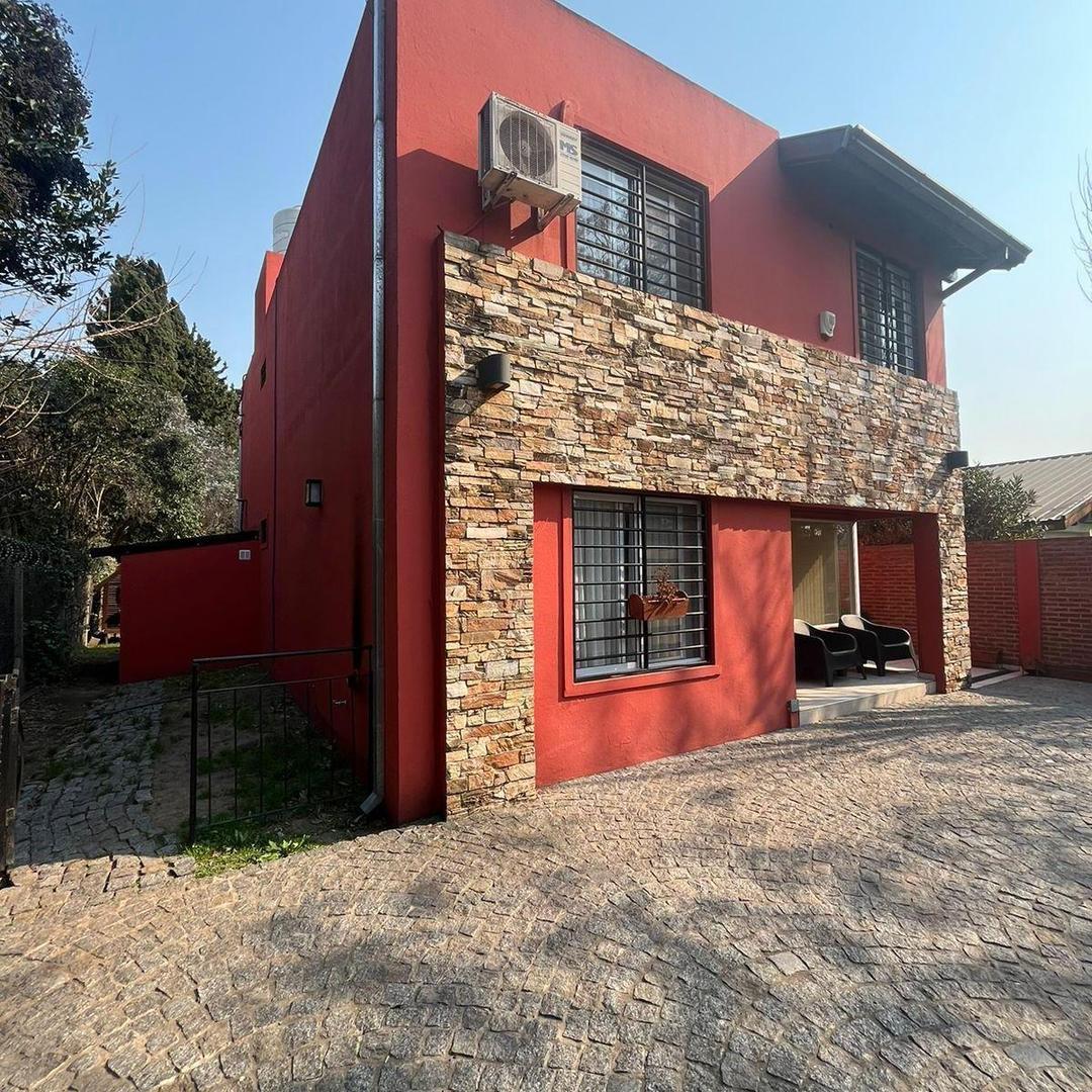 IMPERDIBLE CASA APTA A CREDITO 