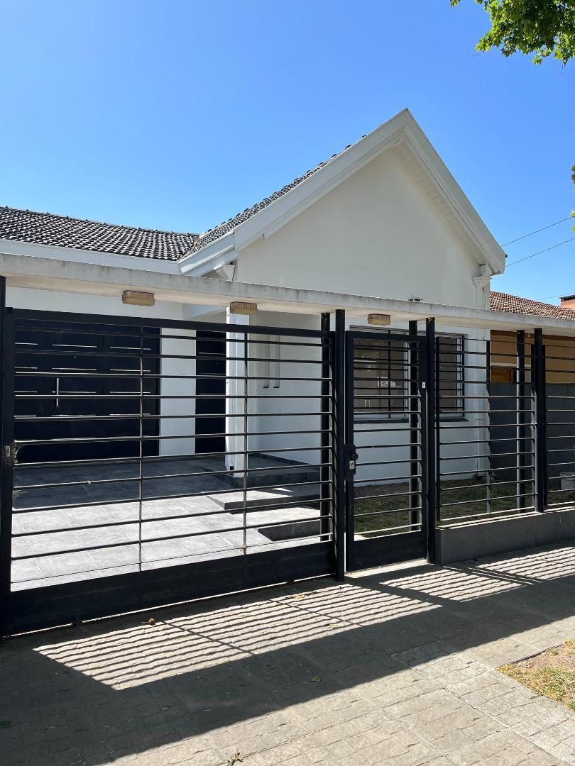 Adrogue muy buen chalet PH excelente ubicación  NUEVO VALOR