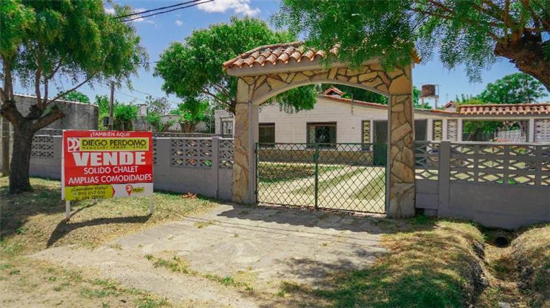 Sólido Chalet Ideal para Disfrutar en Familia