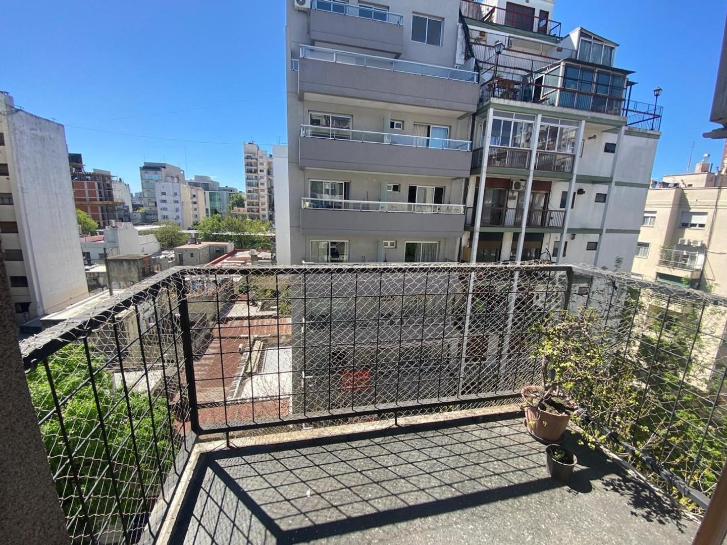 Excelente 4 amb x estado y ubicacion balcon fte NE bño toile