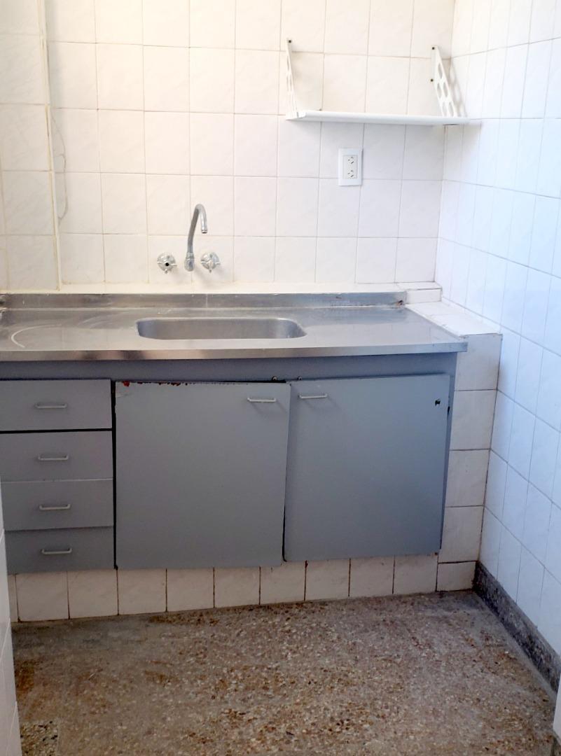 Oficina en Venta 60 años