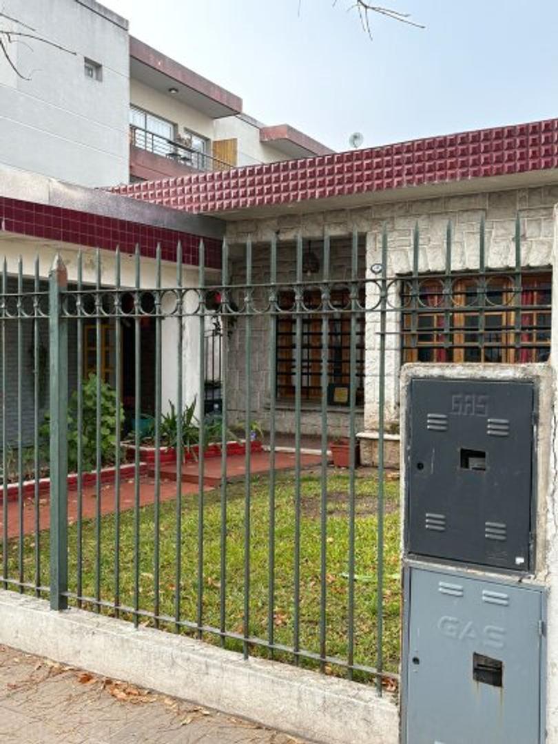 Depto Tipo Casa en Venta de 2 ambientes