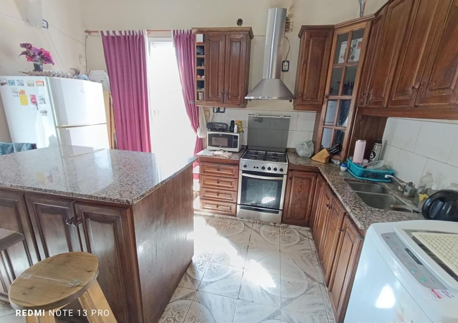 Depto Tipo Casa en Venta de 4 ambientes