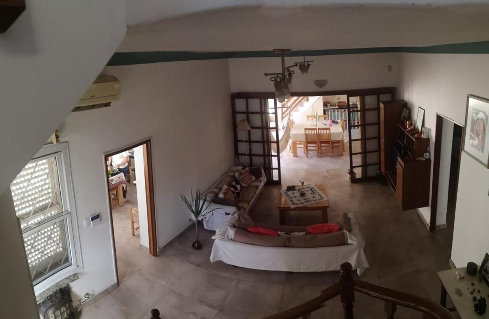 Casa en Venta en Bernal, USD 190.000