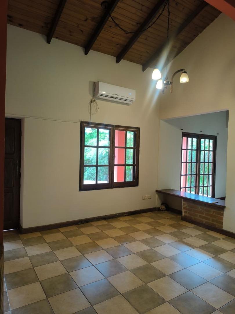 Casa en Alquiler al Este