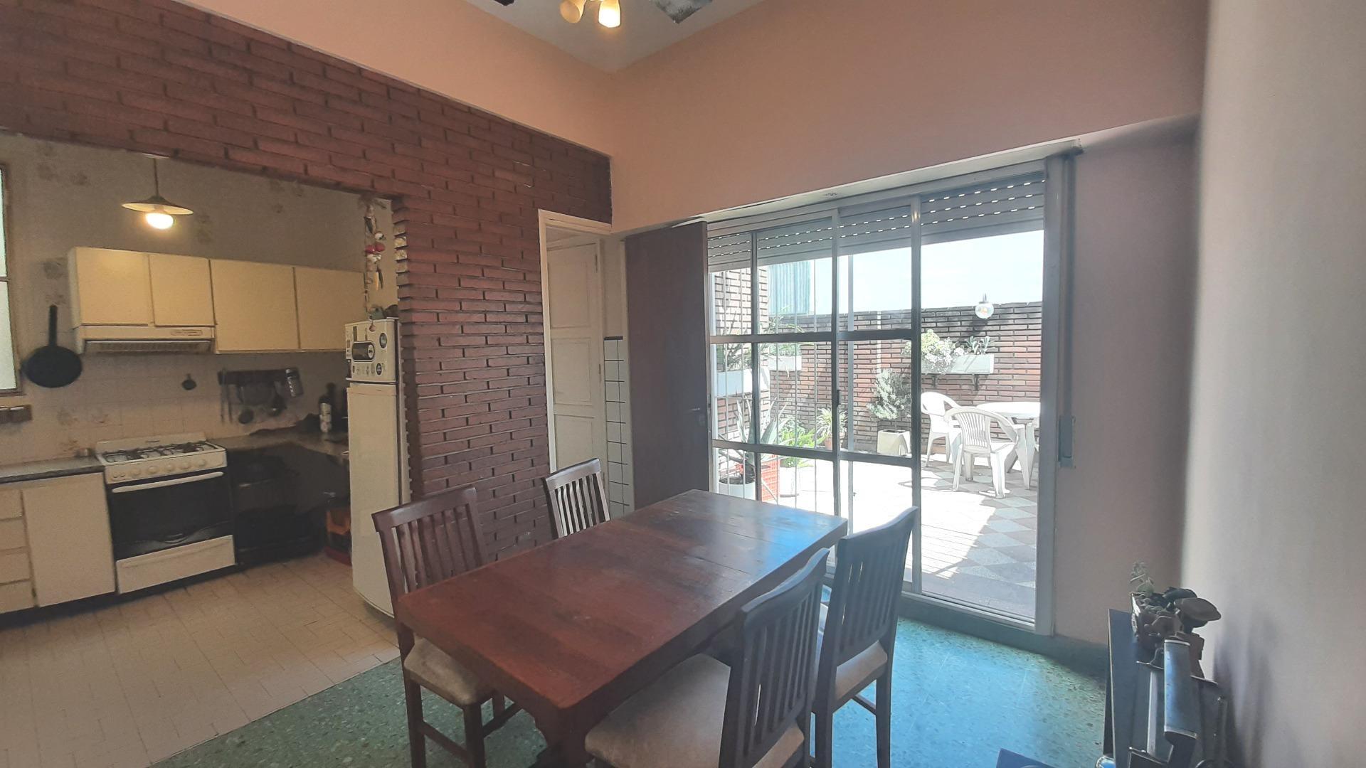 VENTA 3 AMB + DEPENDENCIA PATIO Y PARRILLA SIN EXPENSAS