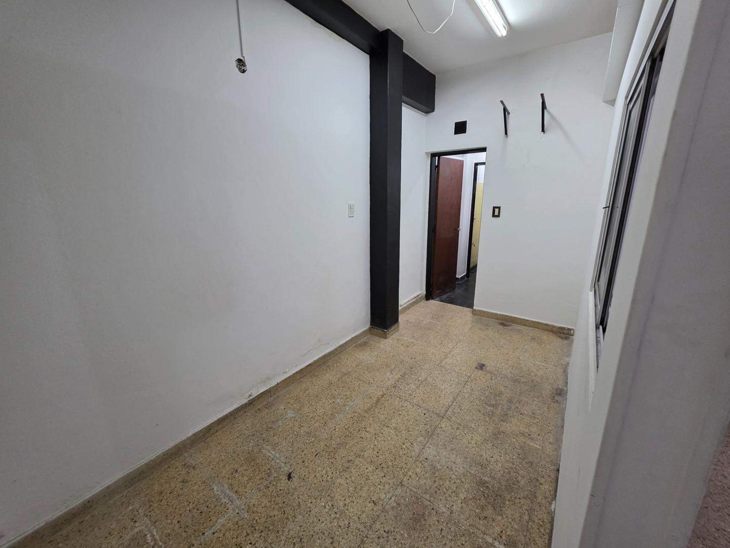 Local en Venta en Villa Urquiza, USD 120.000