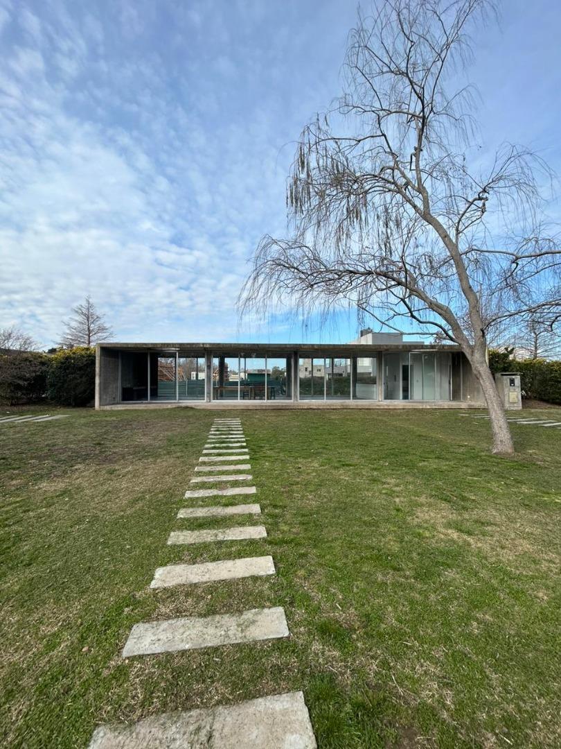 Terreno en Venta en Brujas, USD 50.000