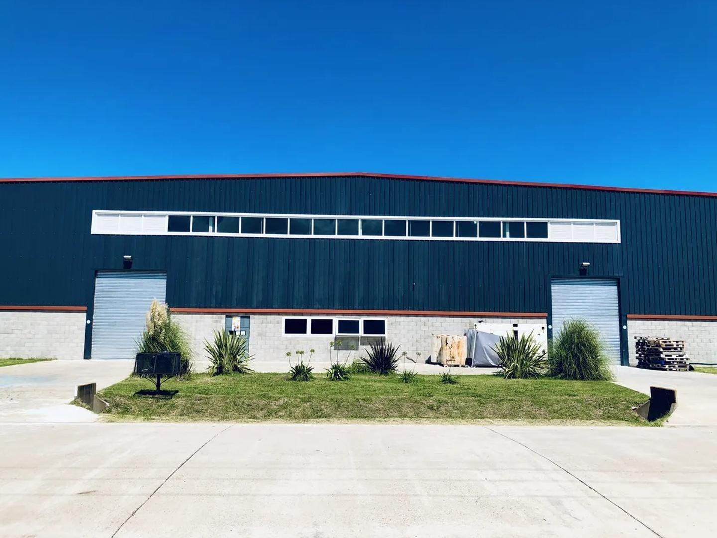 Depósito Industrial En Venta En Cañuelas.