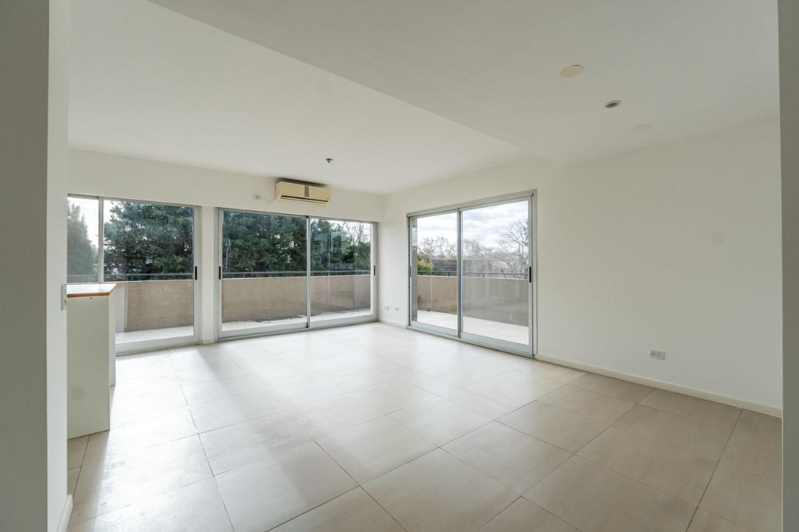 Departamento en Alquiler de 3 dormitorios