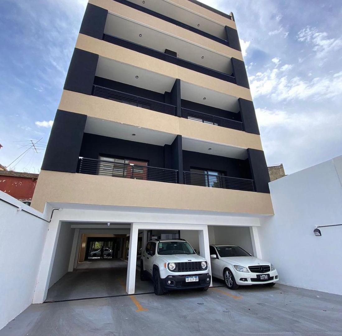 VENTA DEPARTAMENTO MONOAMBIENTE CON COCHERA