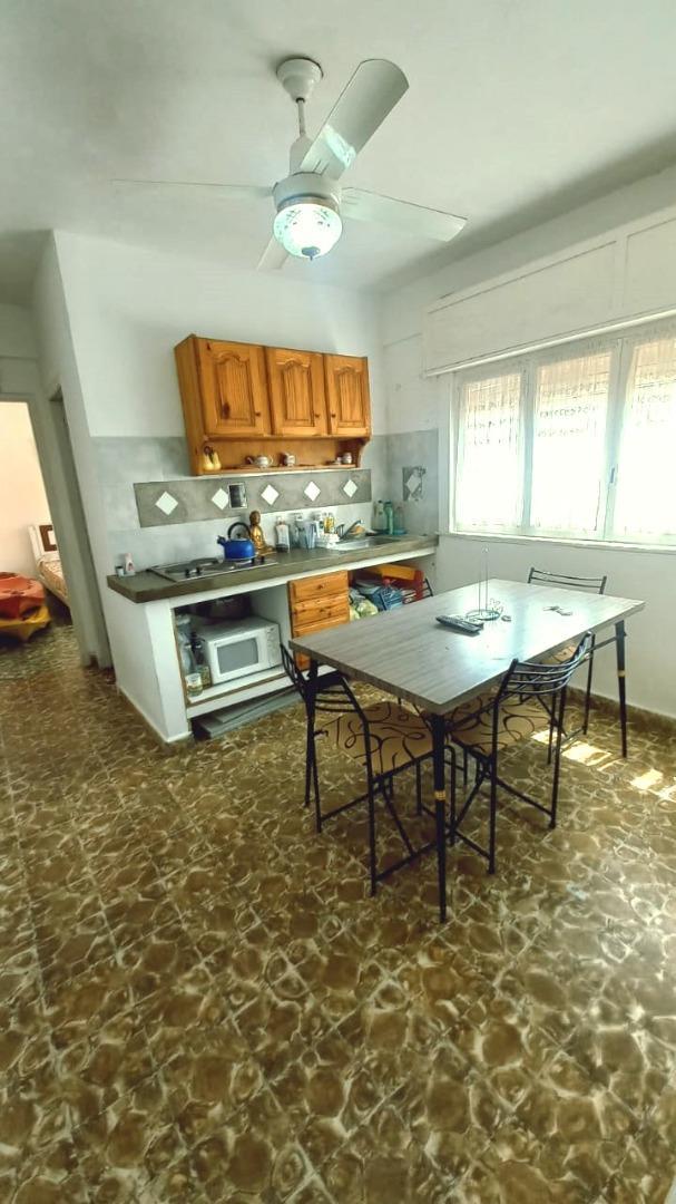 Departamento 3 ambientes a 2 cuadras del mar 