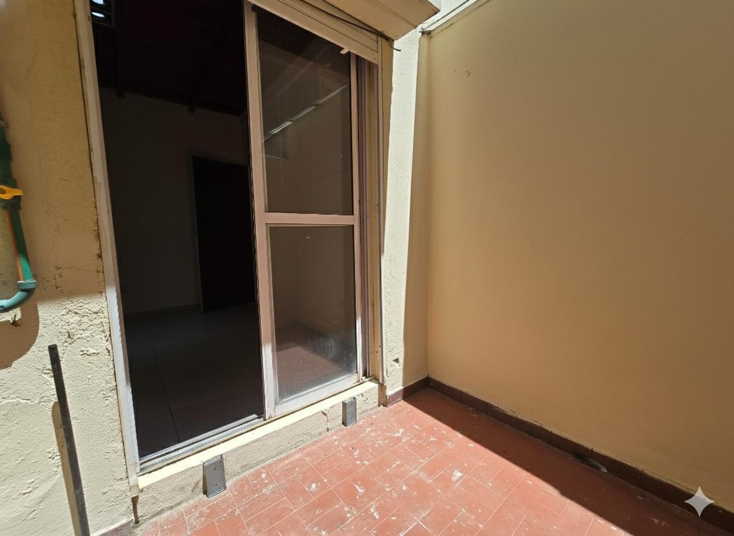 Depto Tipo Casa en Venta 25 años
