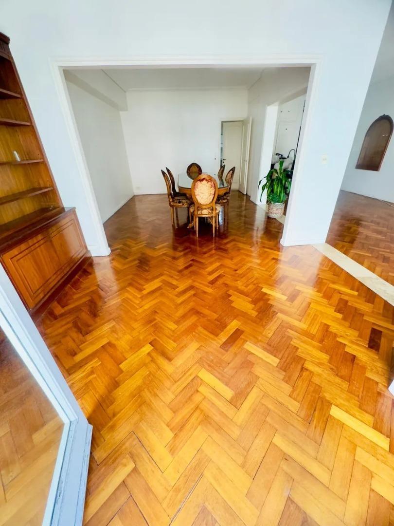 Departamento en Alquiler con 1 cocheras