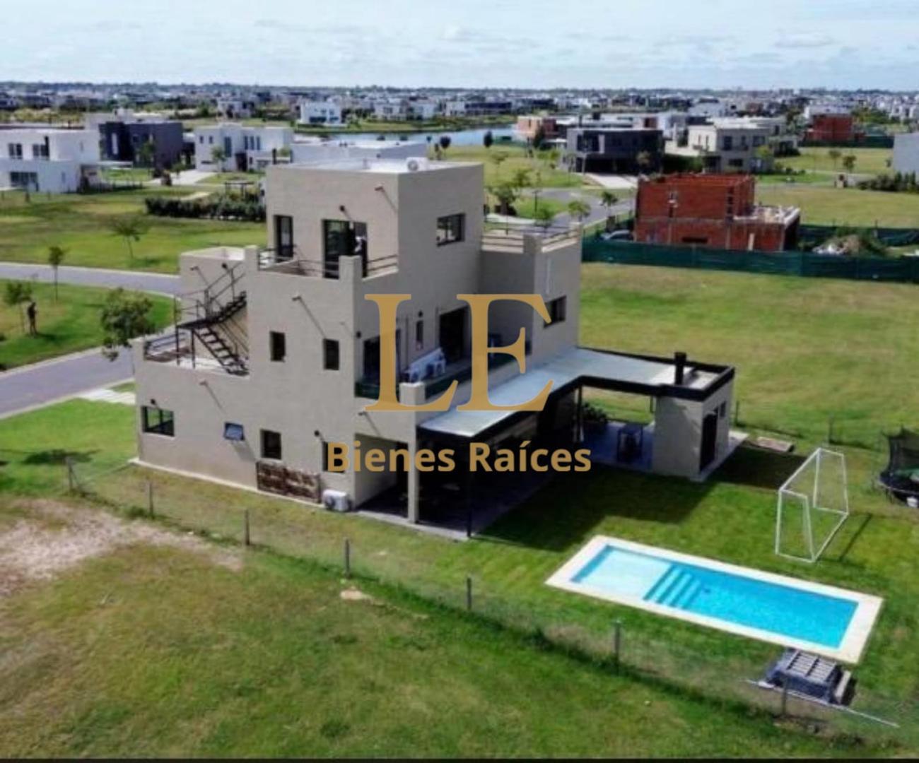 Casa en Venta de 4 dormitorios