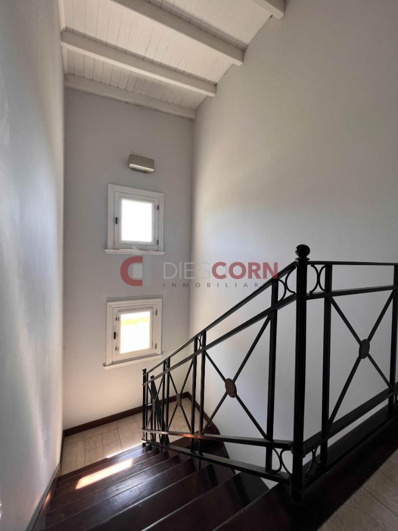 Venta de Casa 8 AMBIENTES en San Diego, Moreno