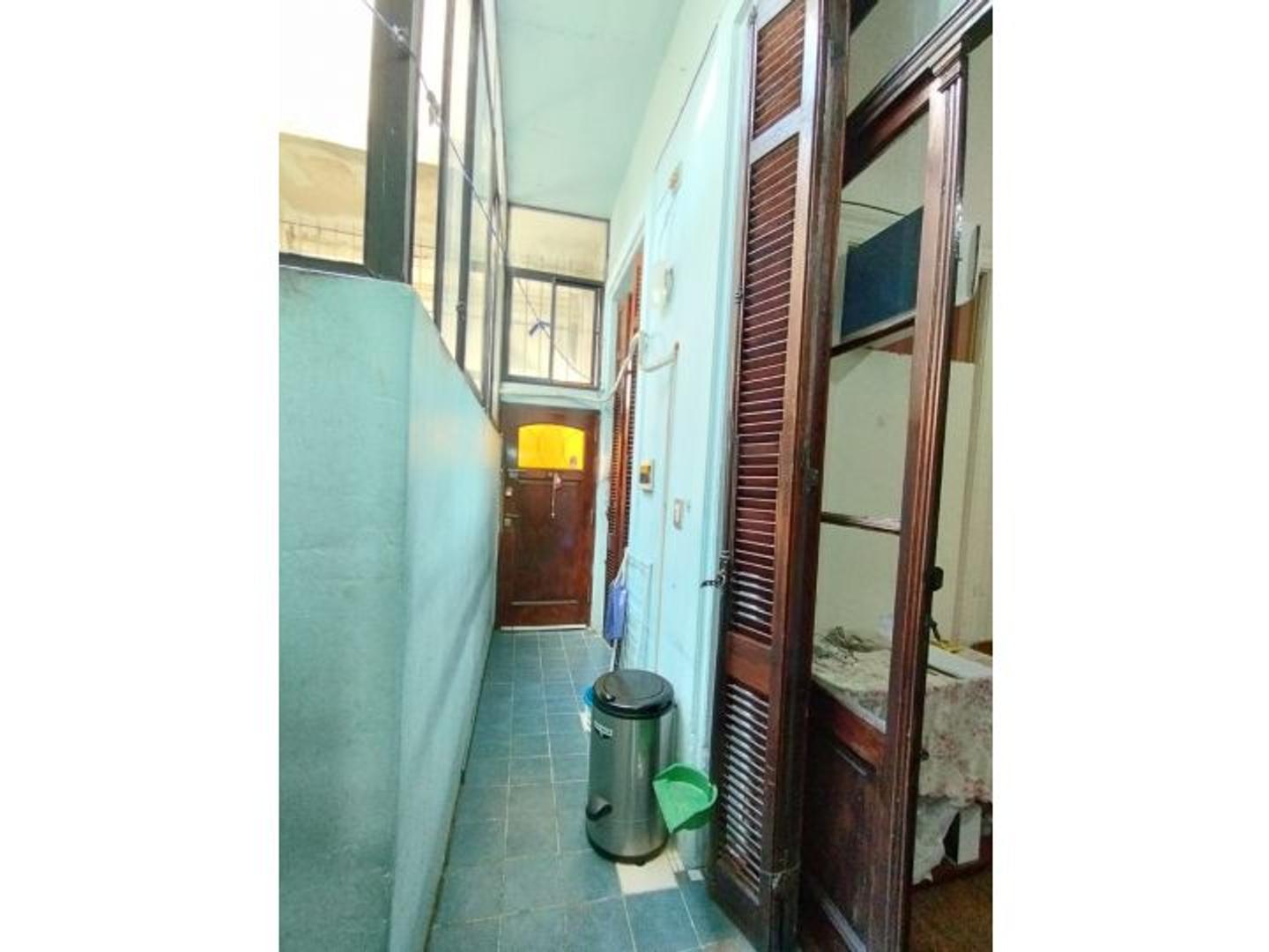 Depto Tipo Casa 2 ambientes con 1 baño