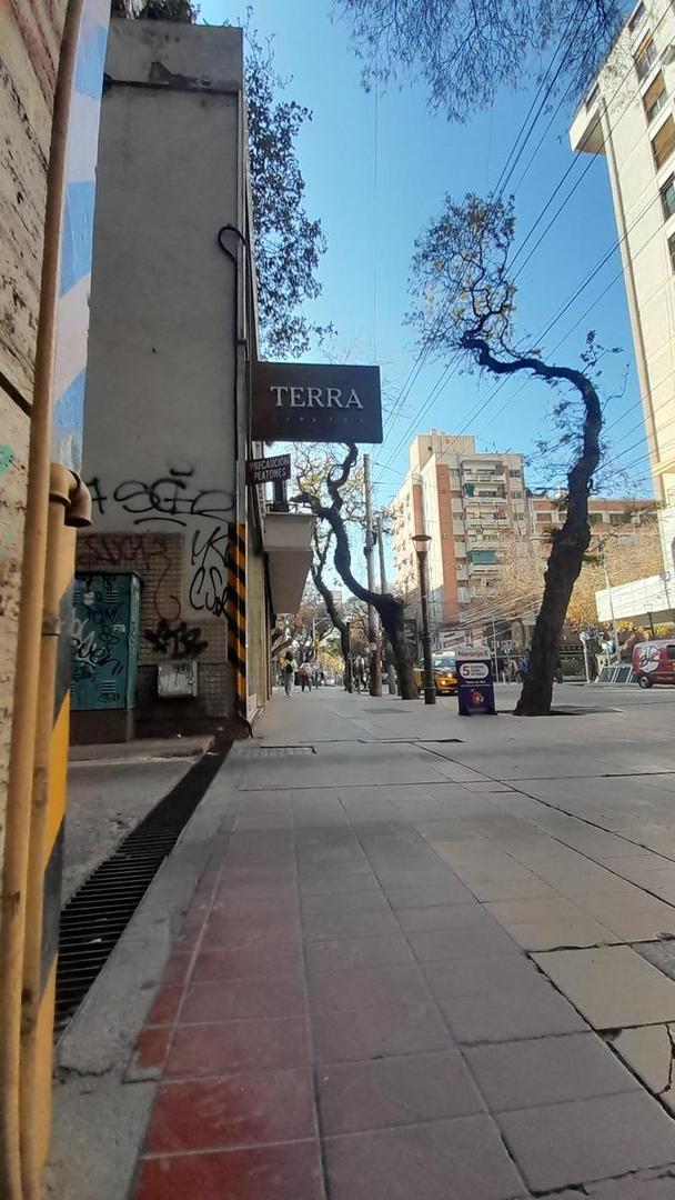 Cochera en Alquiler a metros peatonal