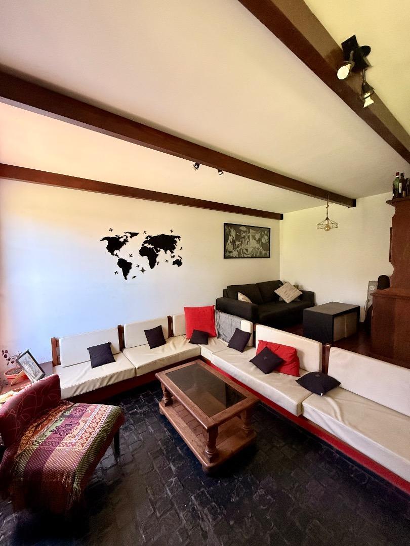 CASA EN VENTA BARRIO EL MANZANAR CIPOLLETTI