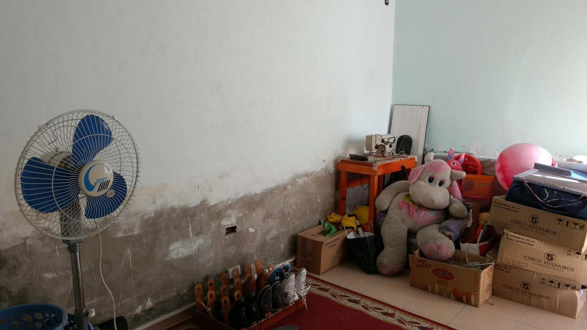 Casa 3 amb con fondo + depto 2 amb - José León Suárez venta