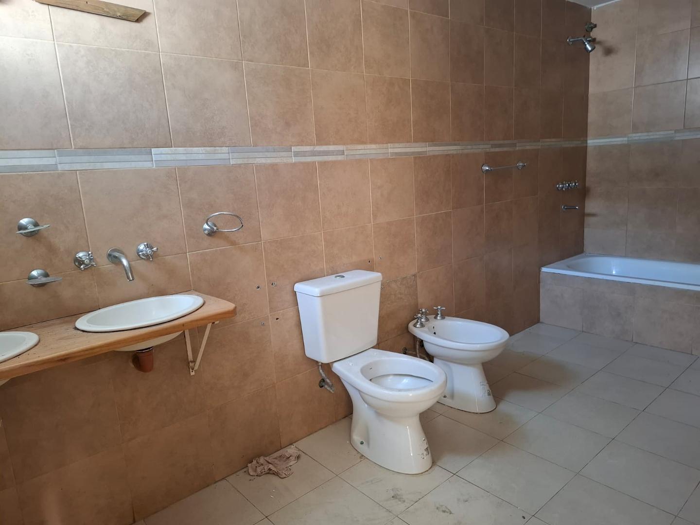 Casa en Venta al Oeste